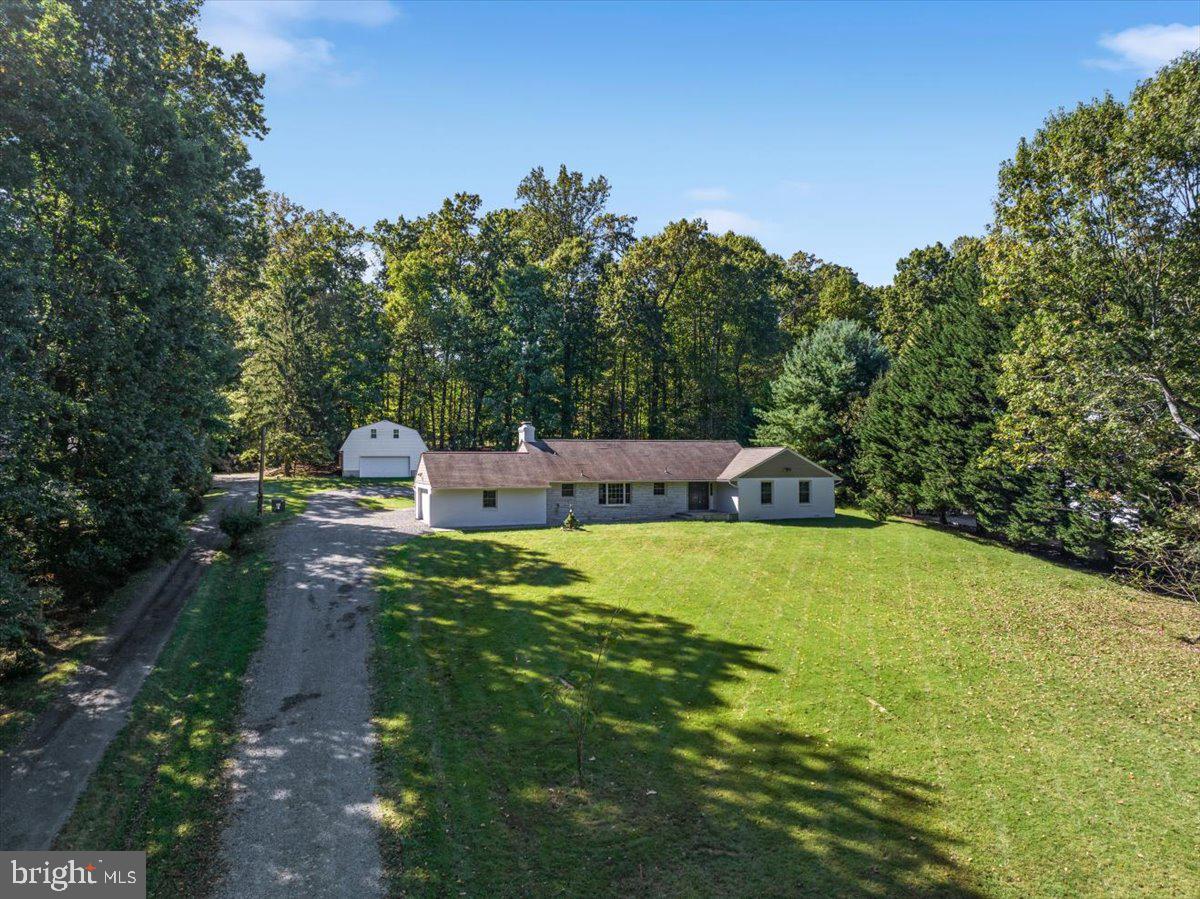 11747 PINE TREE DRIVE