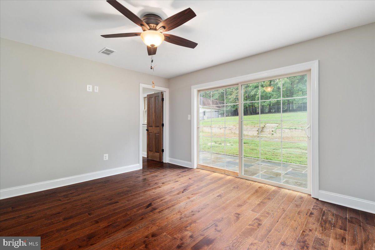 11747 PINE TREE DRIVE