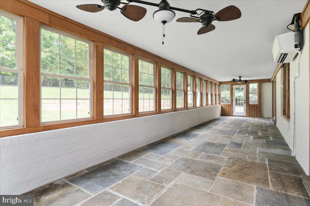 11747 PINE TREE DRIVE