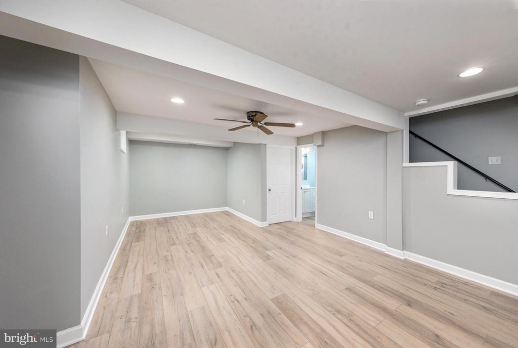 14616 LOCK DRIVE