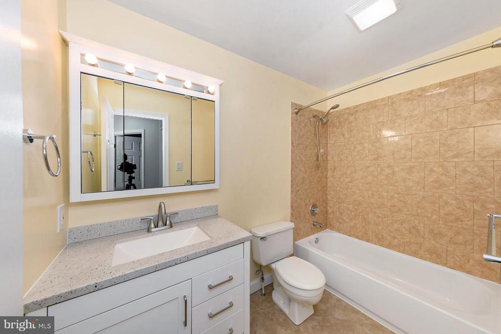 14616 LOCK DRIVE