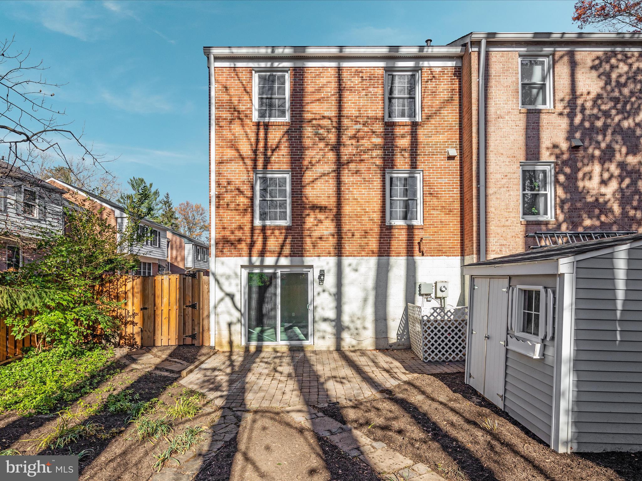 5516 CONISTONE COURT