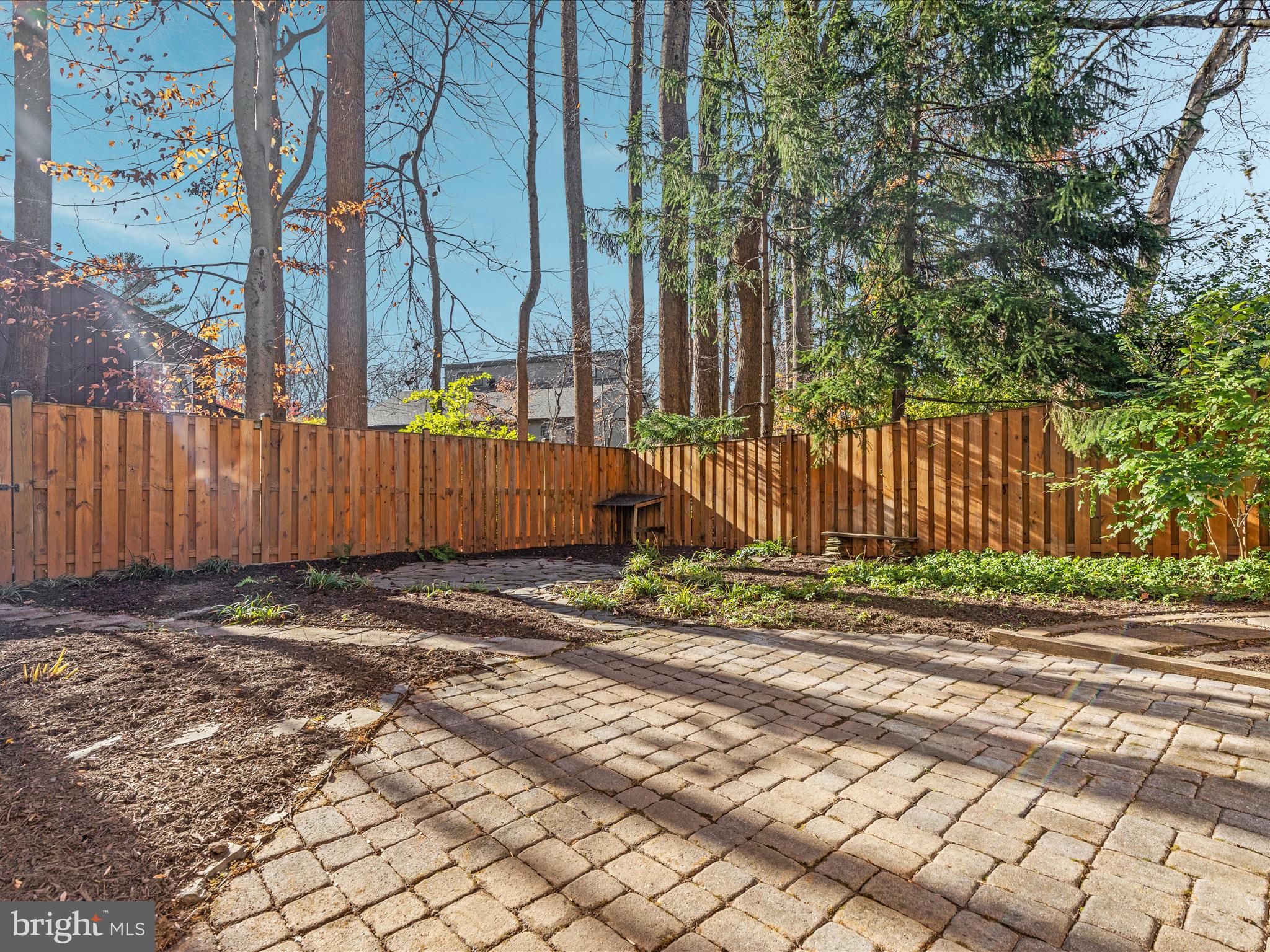 5516 CONISTONE COURT