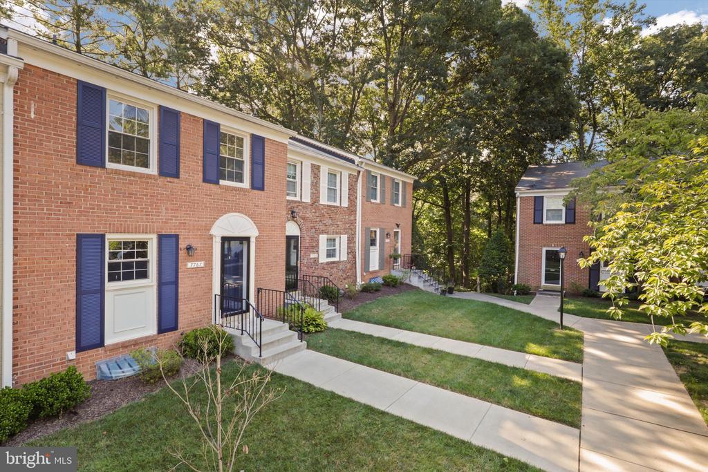 7767 TIVERTON DRIVE 7767