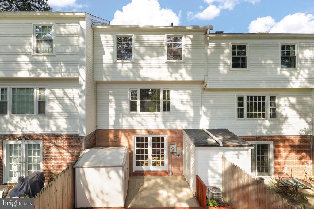 7767 TIVERTON DRIVE 7767