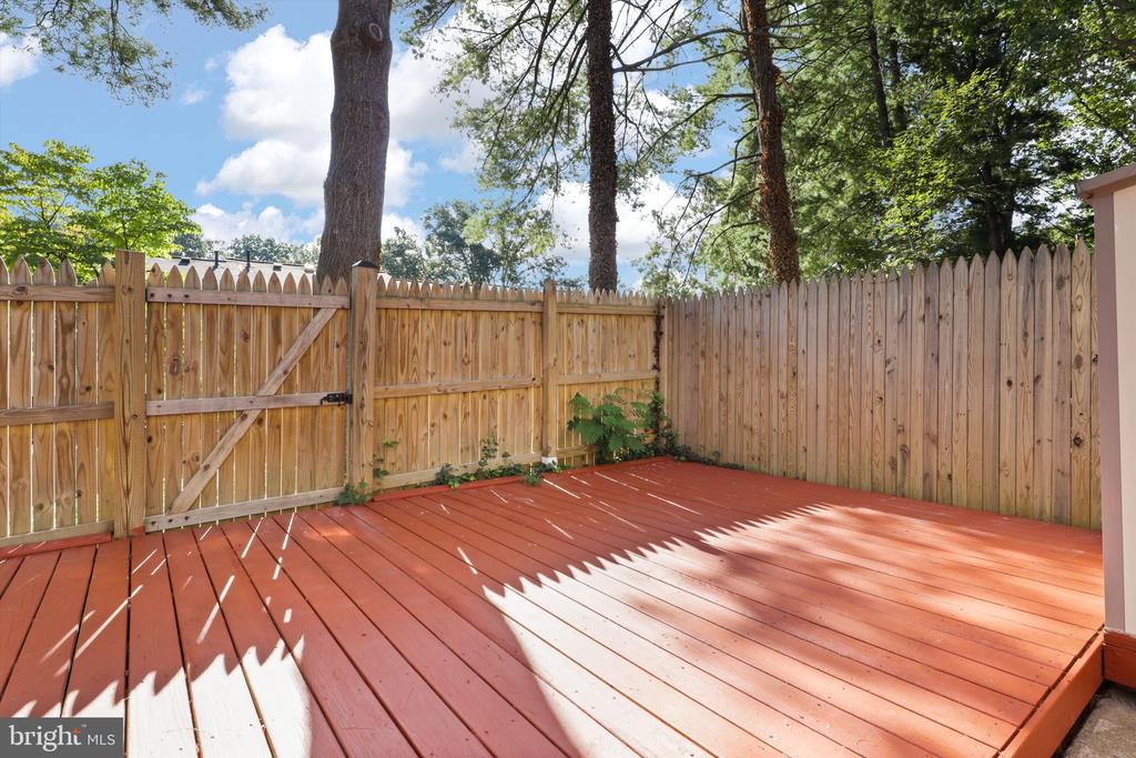7767 TIVERTON DRIVE 7767