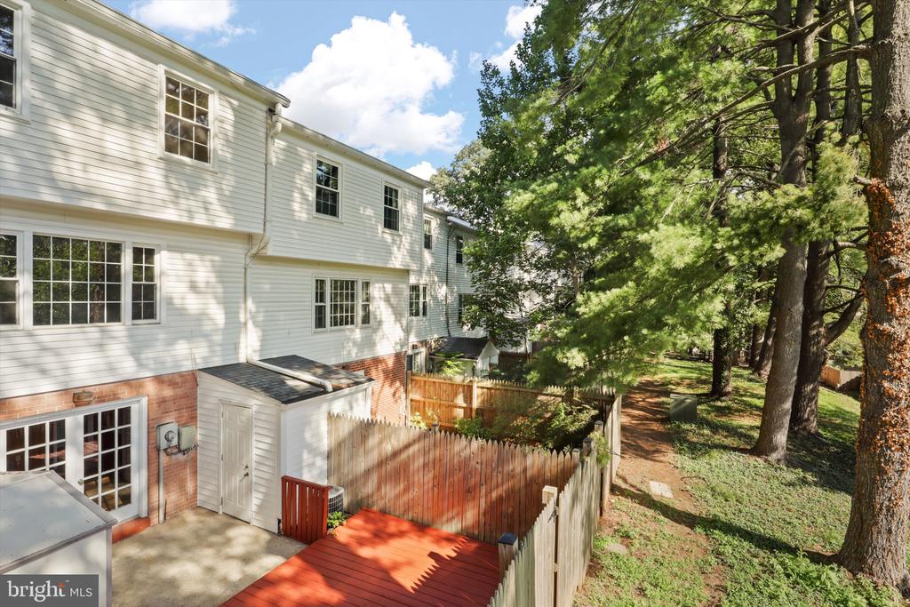 7767 TIVERTON DRIVE 7767