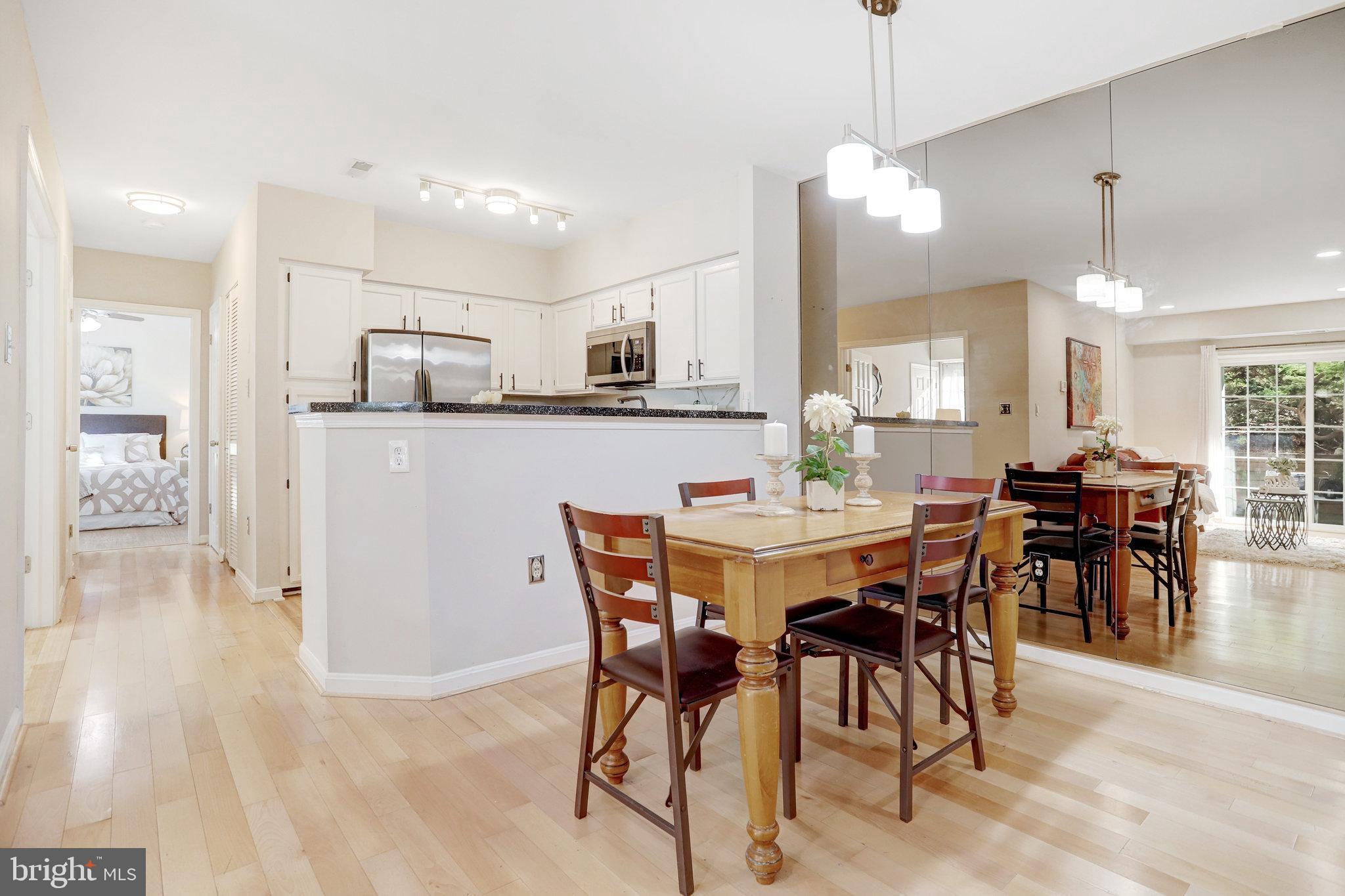 6921 VICTORIA DRIVE C C