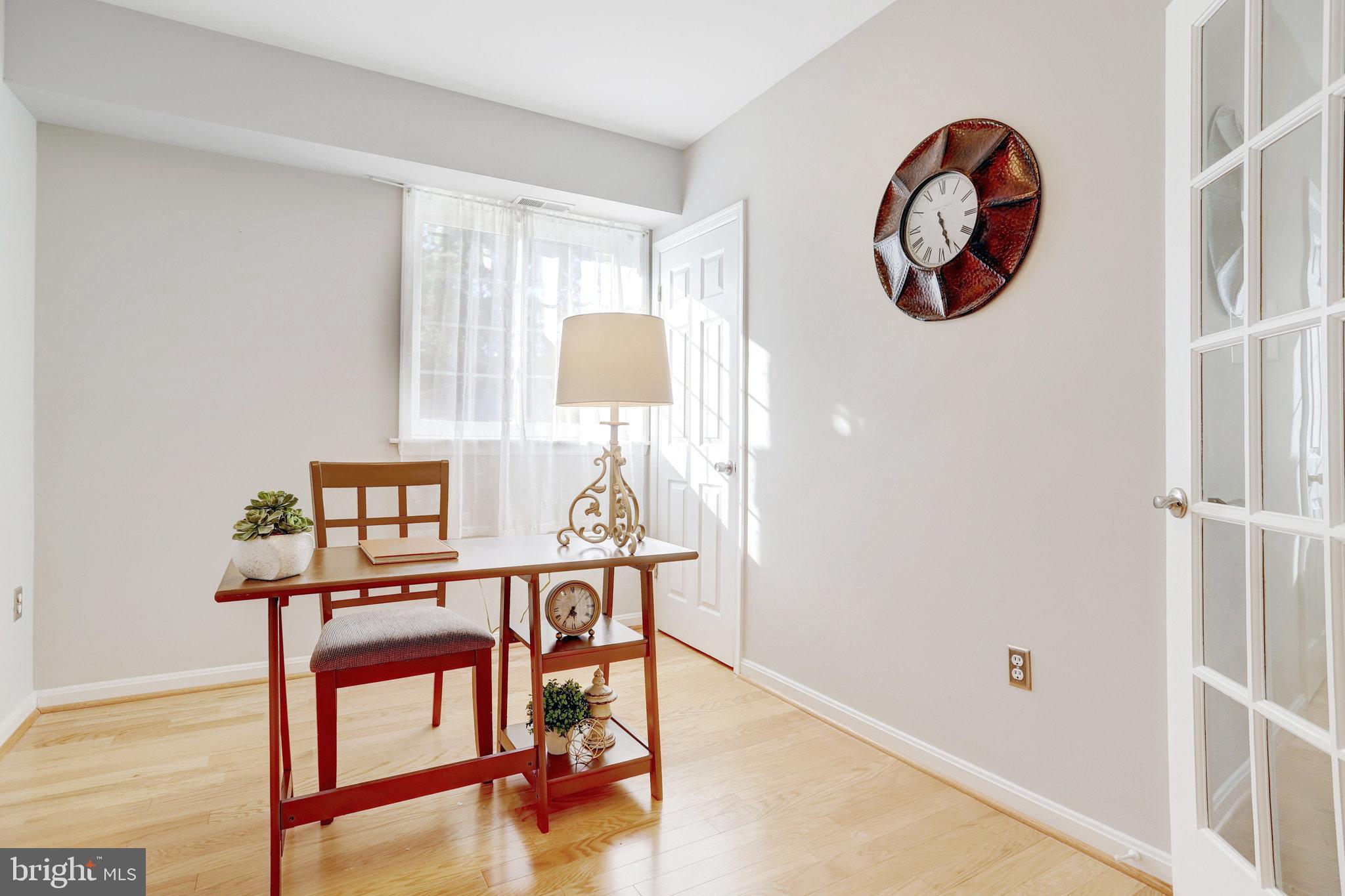 6921 VICTORIA DRIVE C C