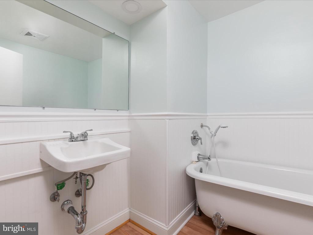 12933 GRAYS POINTE ROAD A 12933A
