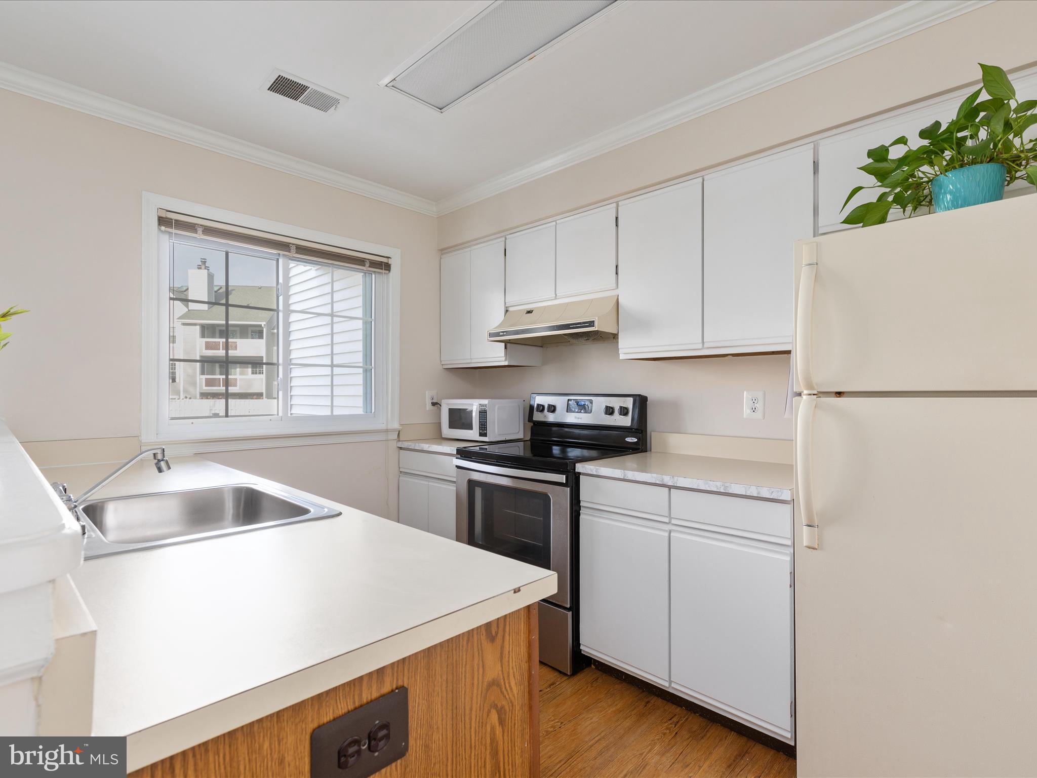 12933 GRAYS POINTE ROAD A 12933A