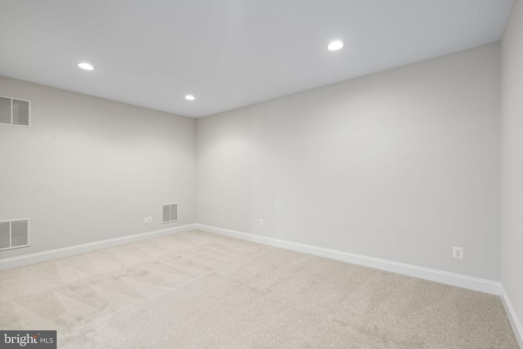 9312 CASTLE HILL ROAD