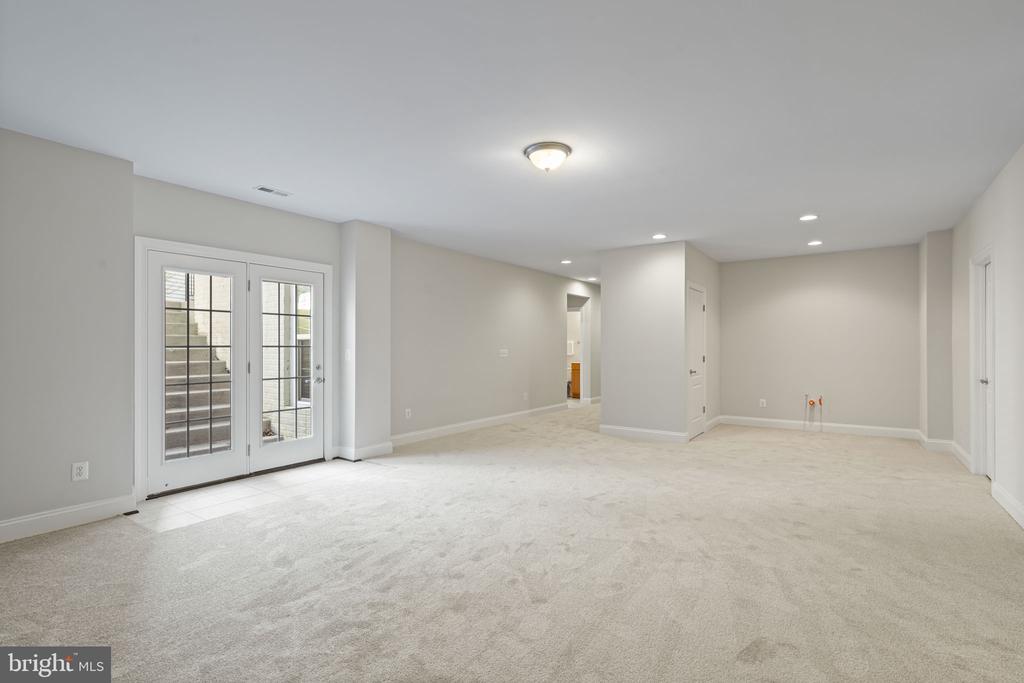 9312 CASTLE HILL ROAD