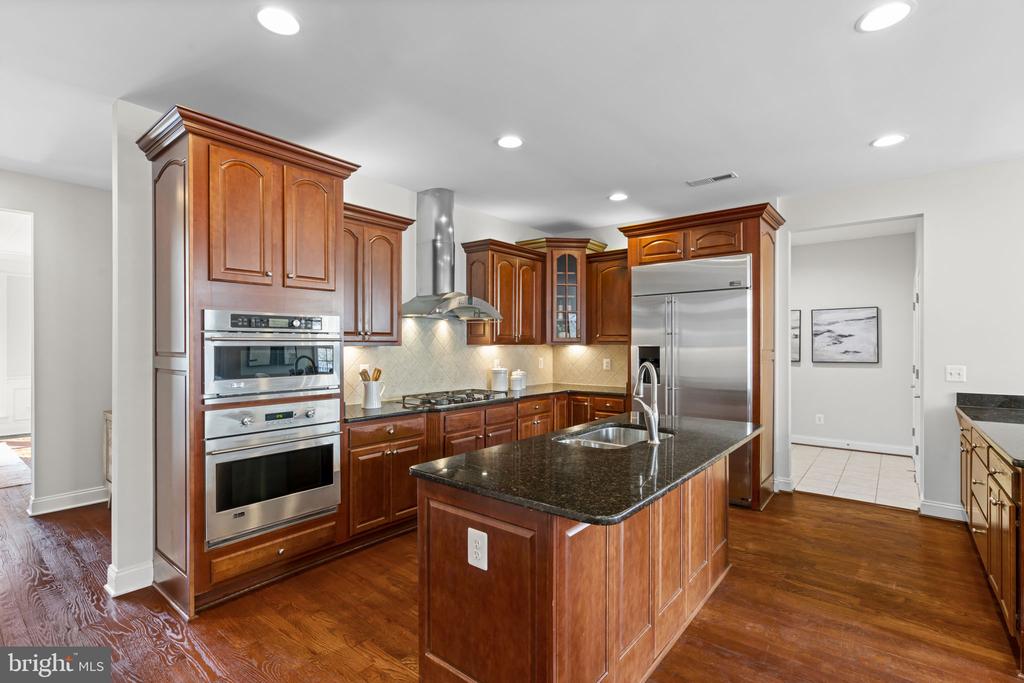9312 CASTLE HILL ROAD