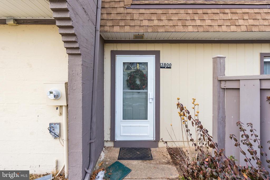 3800 BURLINGAME PLACE 37C
