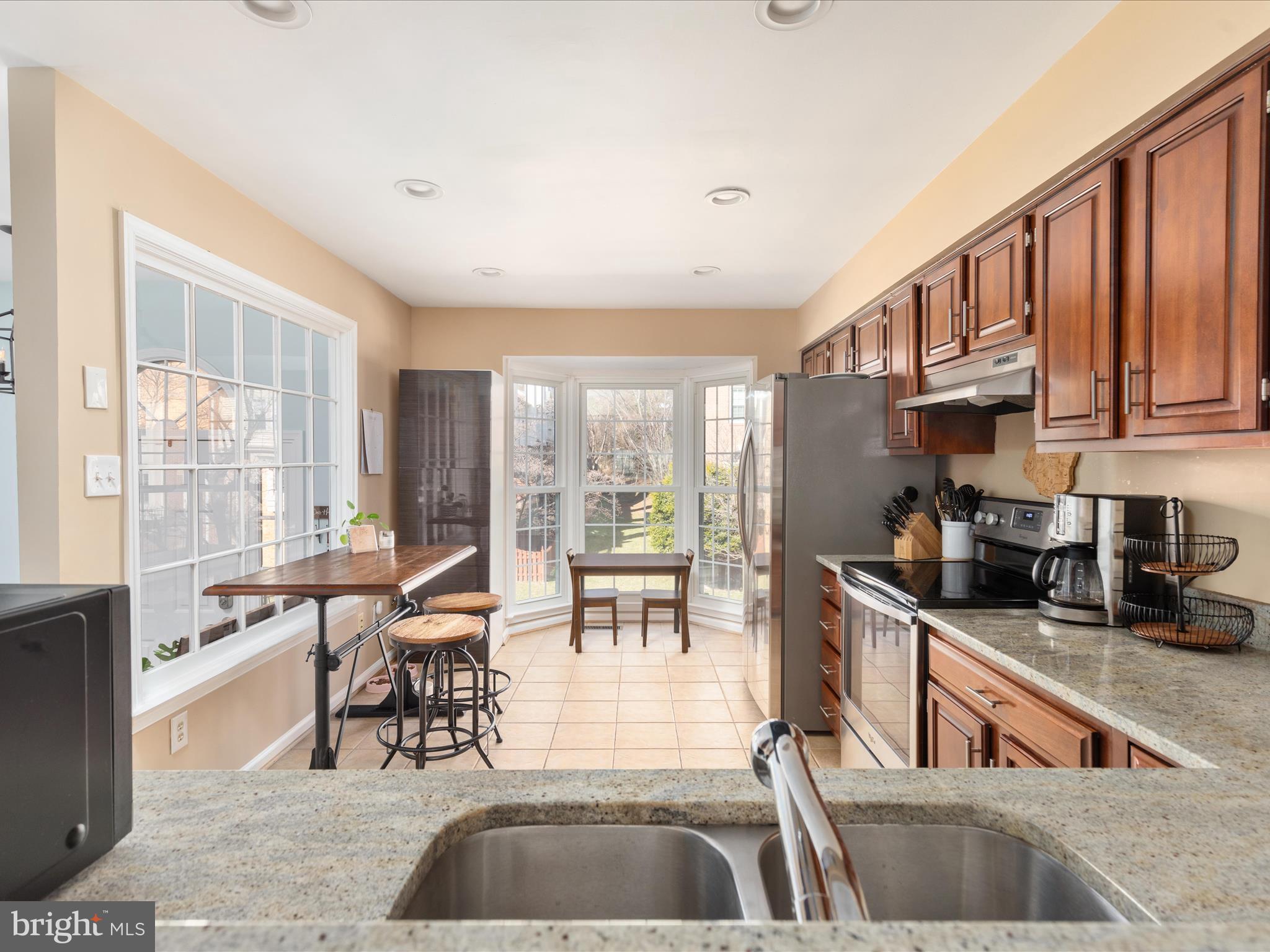 12019 LISA MARIE COURT