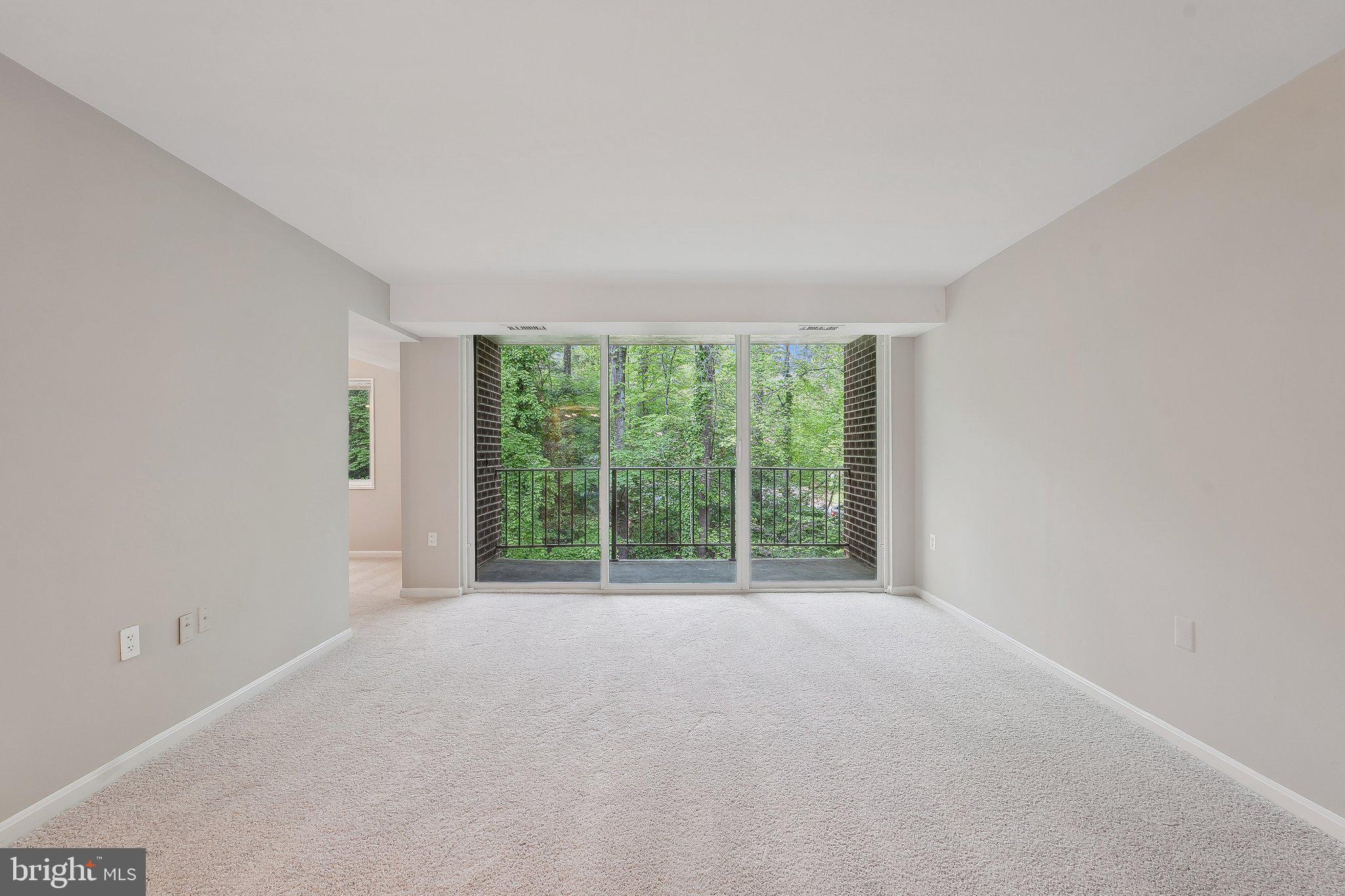 1531 NORTHGATE SQUARE 12B