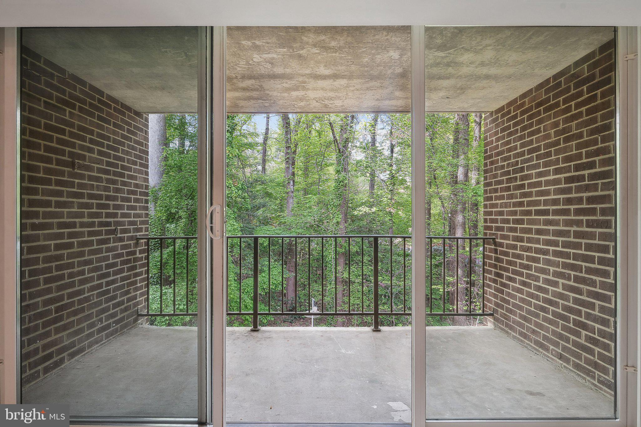 1531 NORTHGATE SQUARE 12B