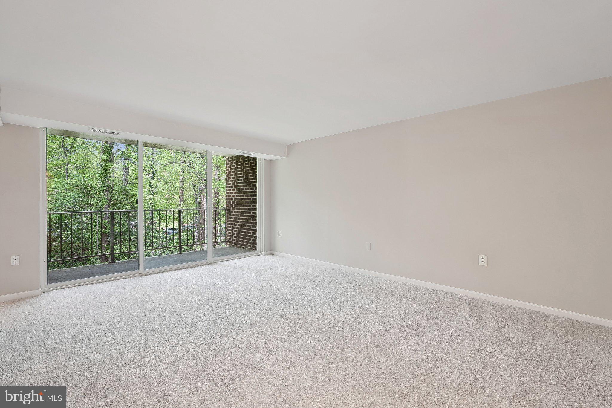 1531 NORTHGATE SQUARE 12B