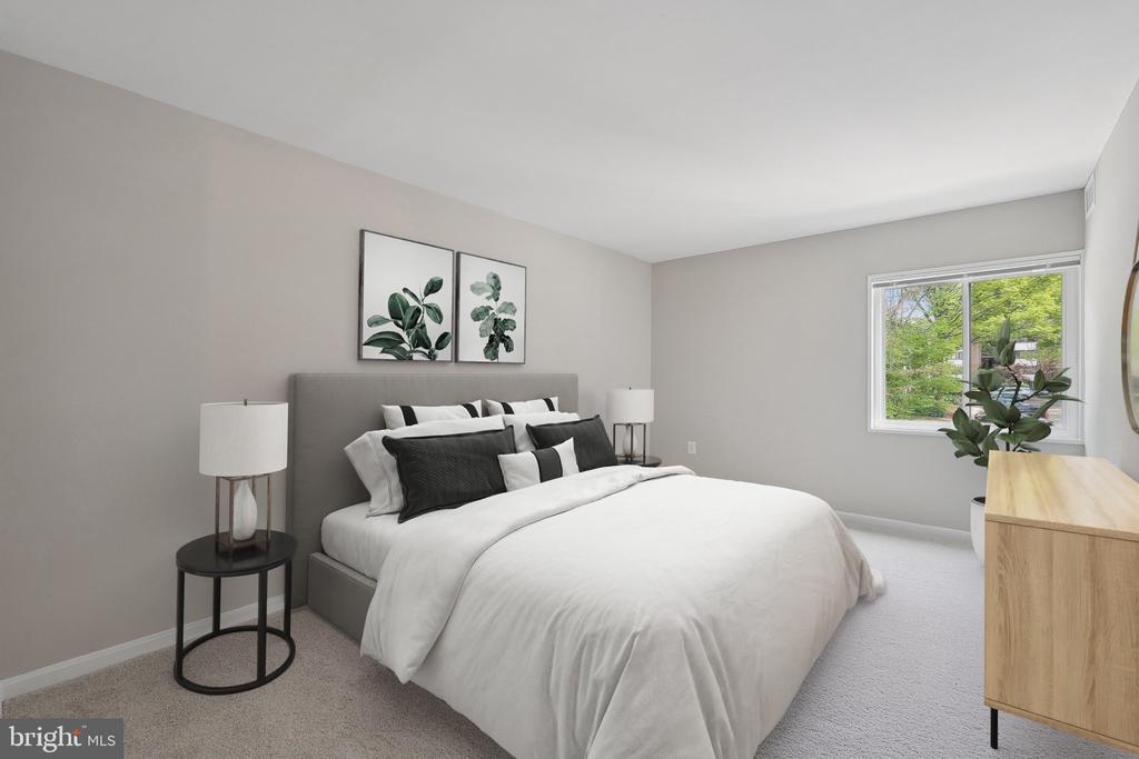 1531 NORTHGATE SQUARE 12B
