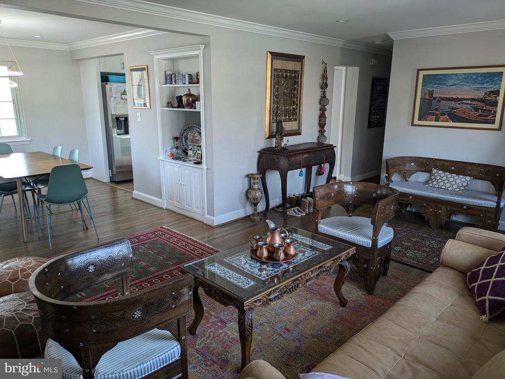 7207 NORMANDY LANE