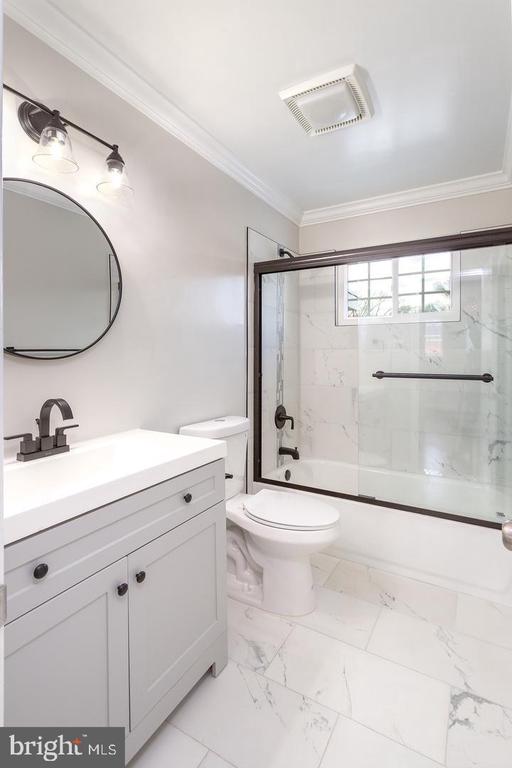 7207 NORMANDY LANE