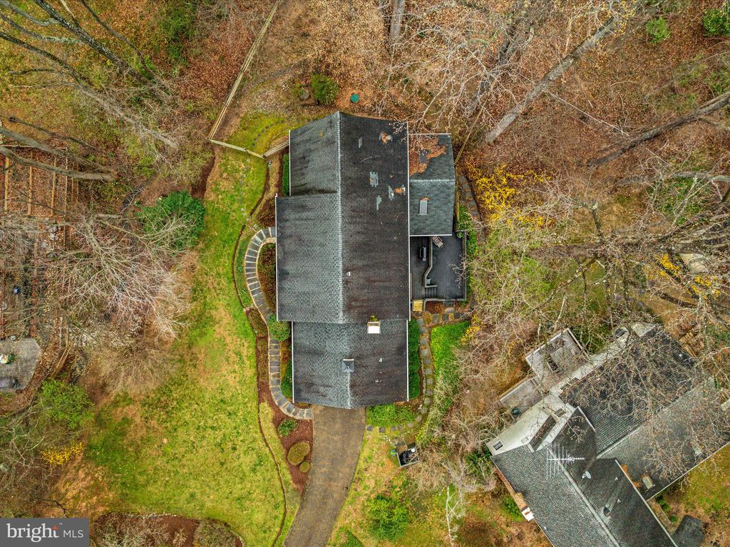 12212 ROWAN TREE DRIVE