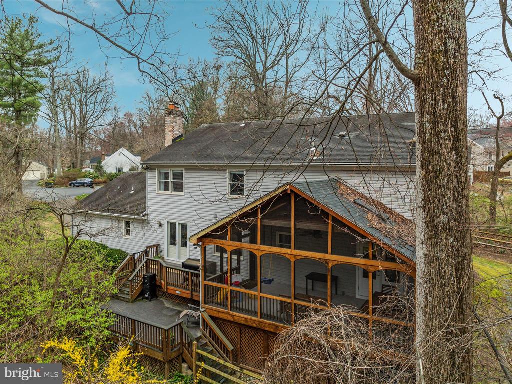 12212 ROWAN TREE DRIVE