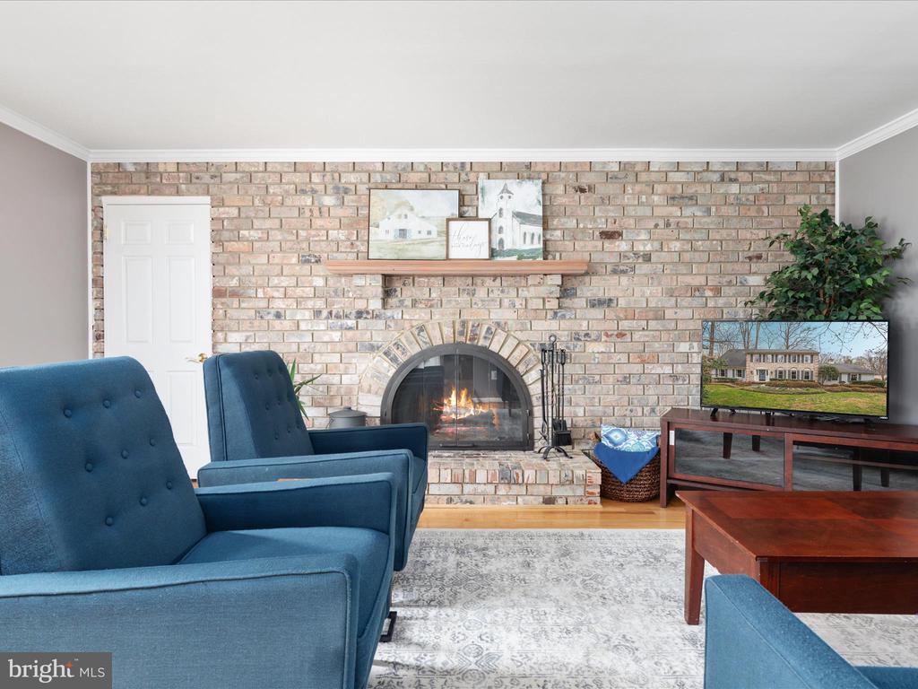 12212 ROWAN TREE DRIVE