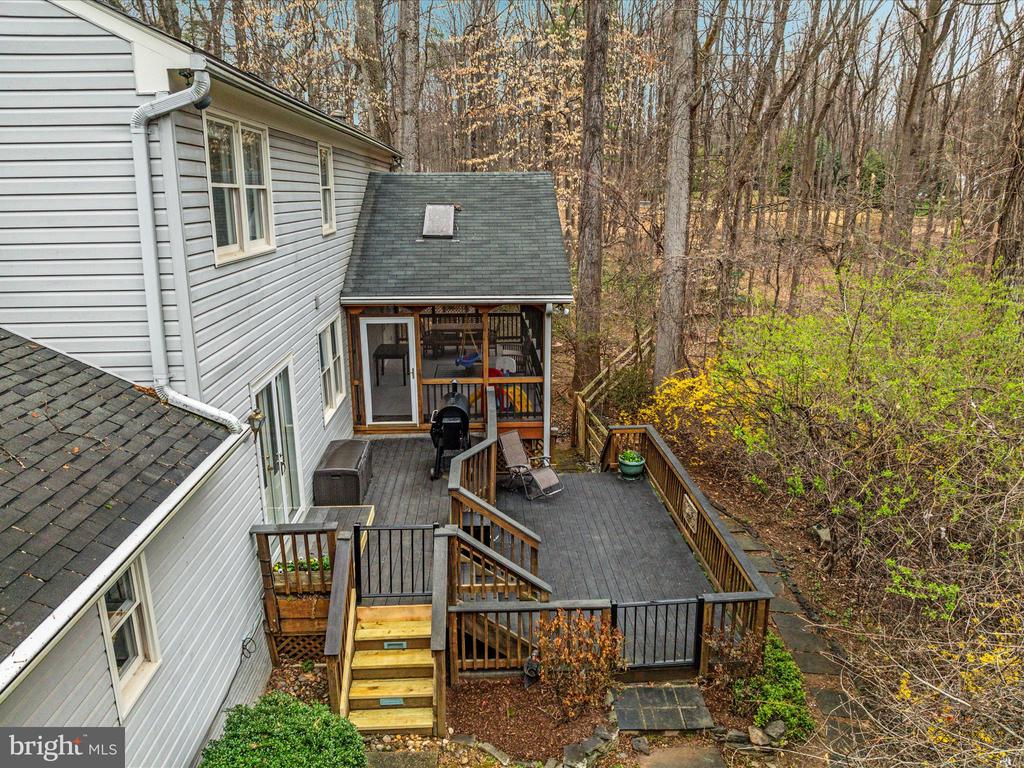 12212 ROWAN TREE DRIVE