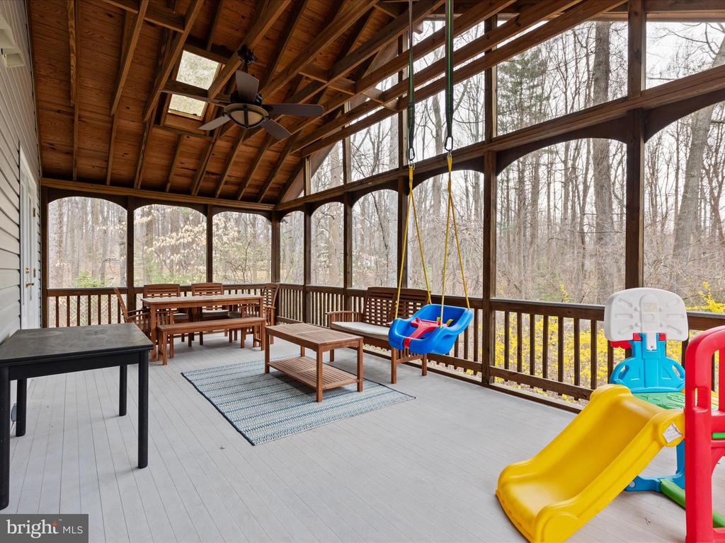 12212 ROWAN TREE DRIVE