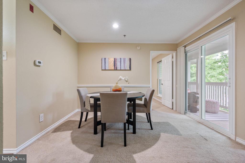 1524 LINCOLN WAY 409