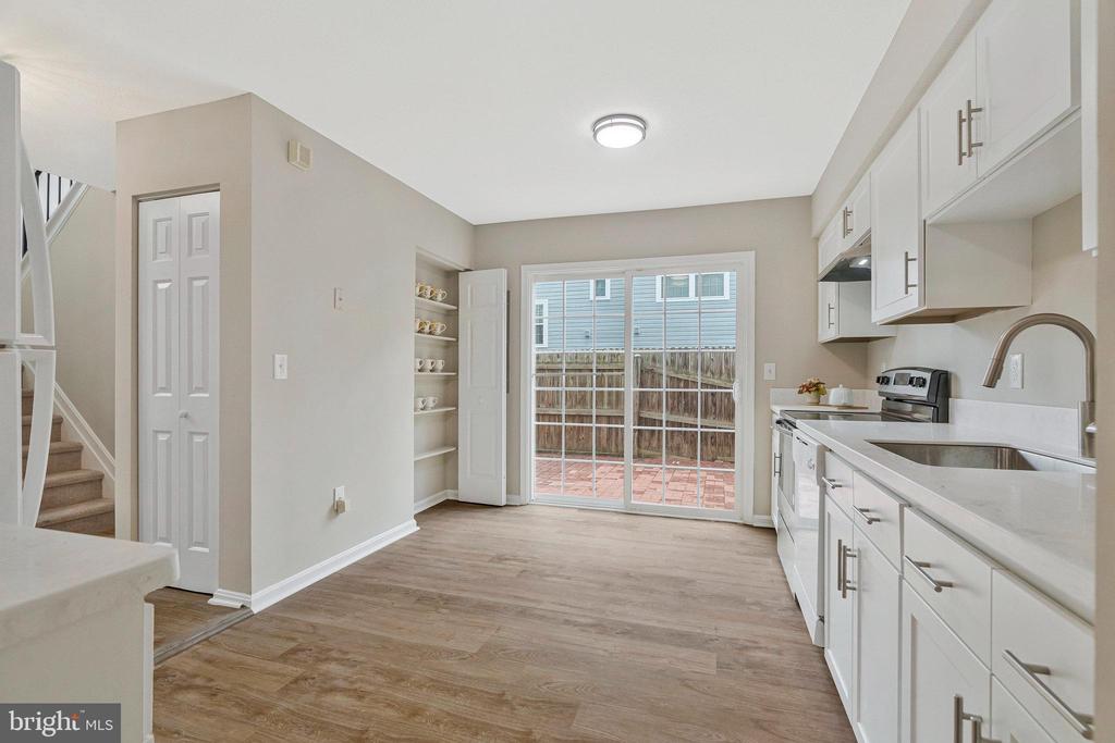 14013B GRUMBLE JONES COURT