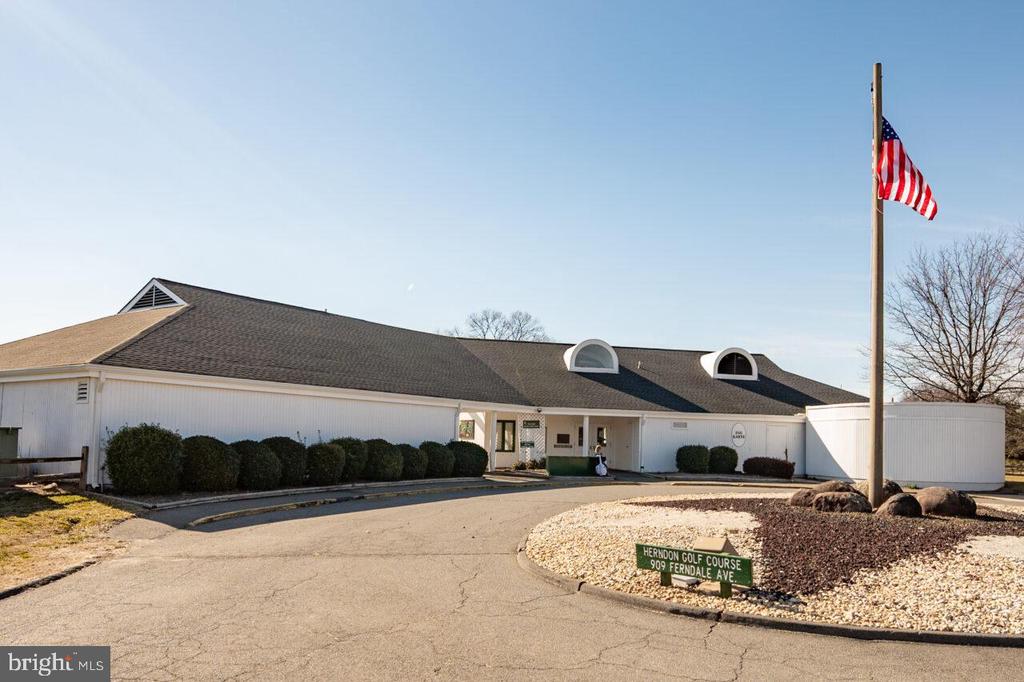 13137 ASHNUT LANE