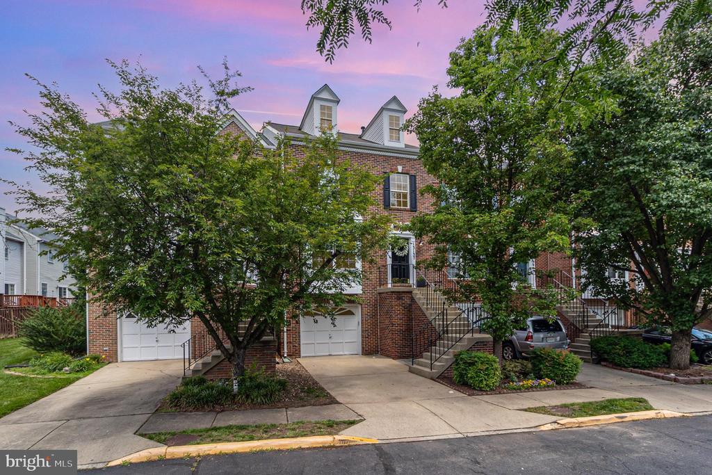 13137 ASHNUT LANE