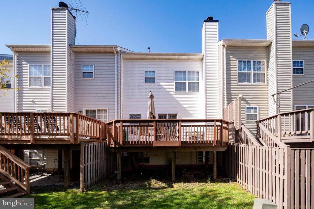 13137 ASHNUT LANE