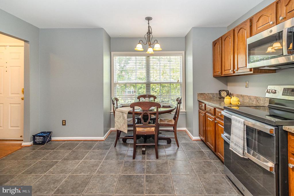 13137 ASHNUT LANE