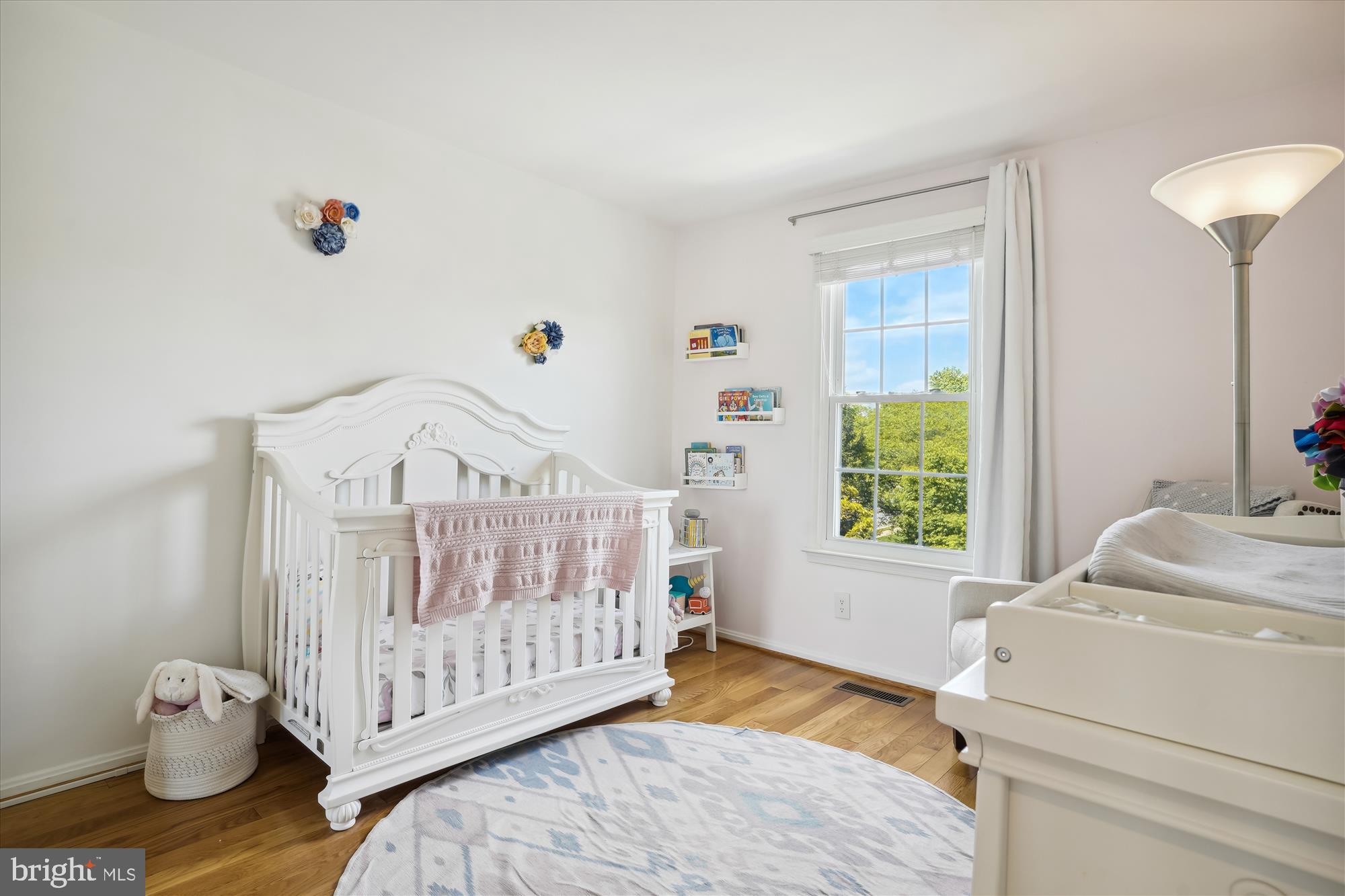 7436 COLLINS MEADE