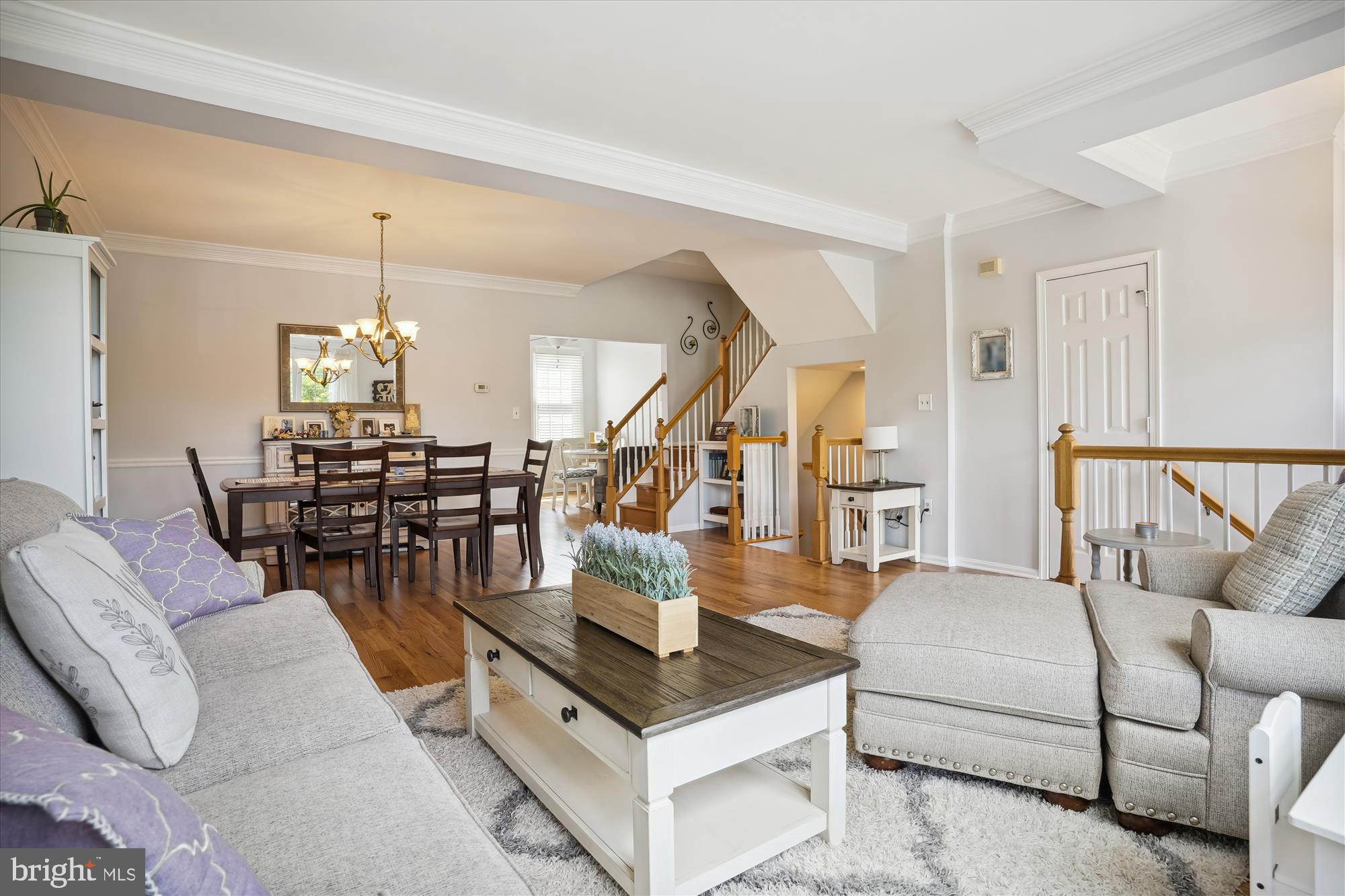 7436 COLLINS MEADE