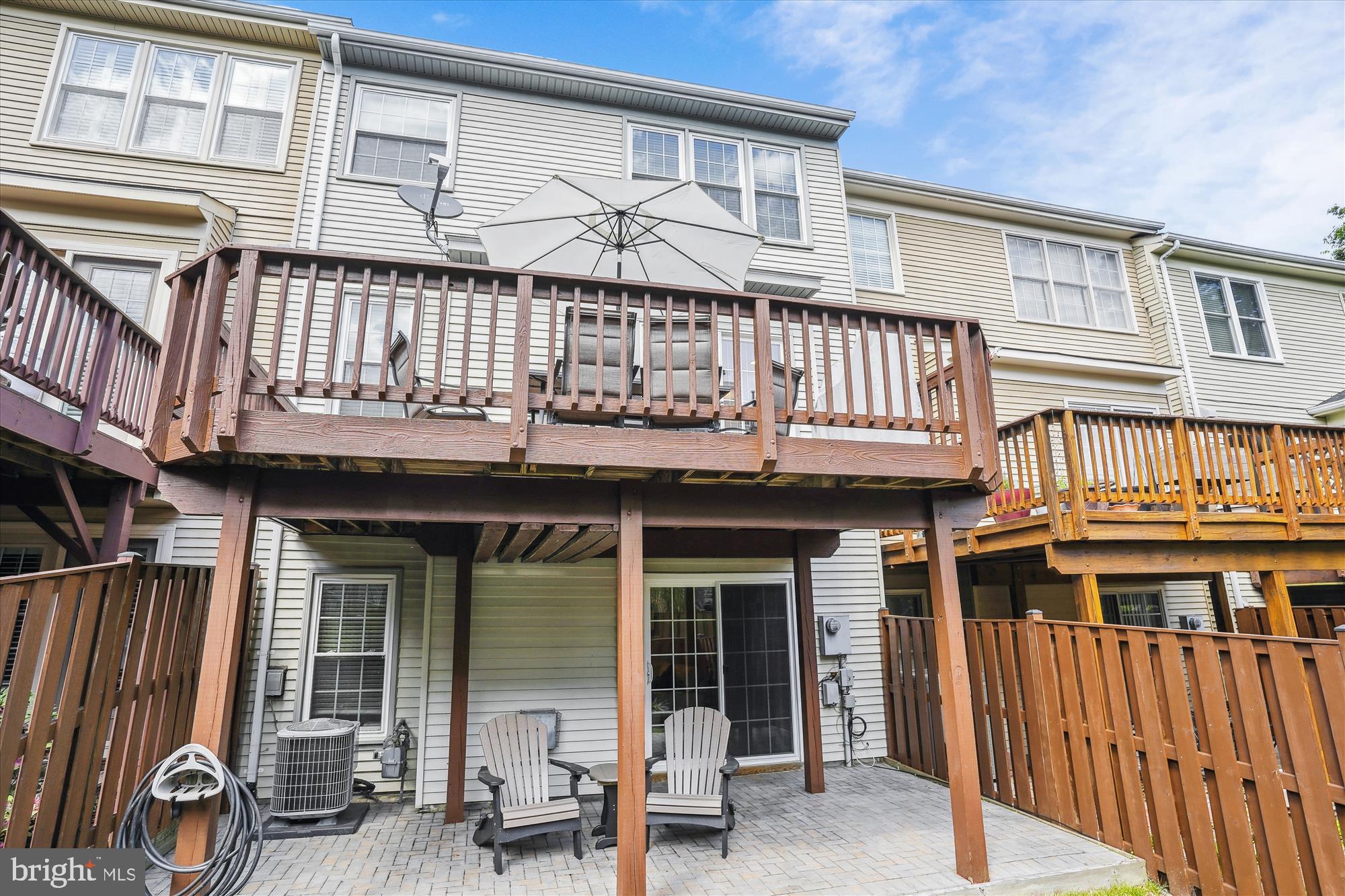 7436 COLLINS MEADE