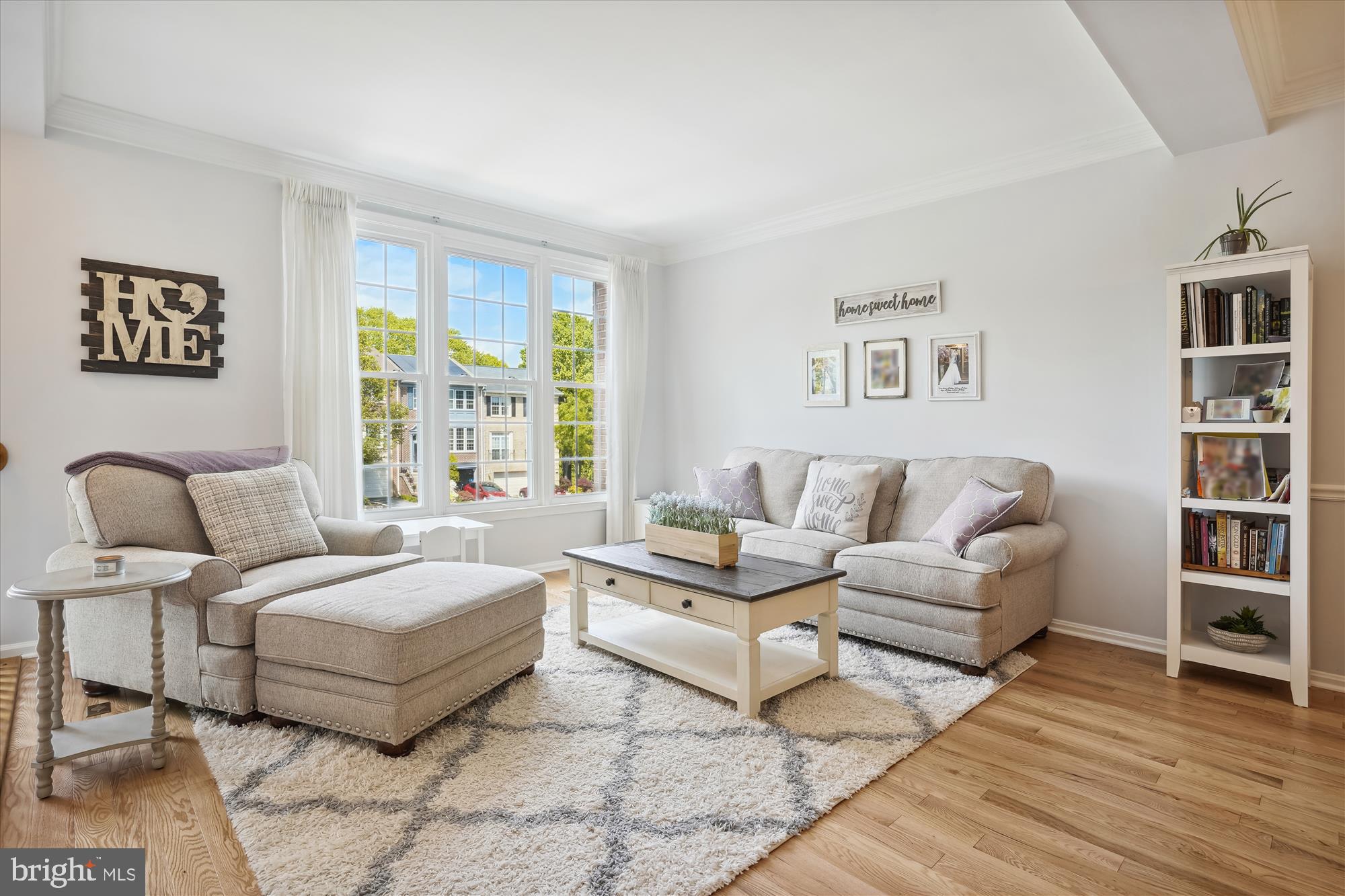 7436 COLLINS MEADE