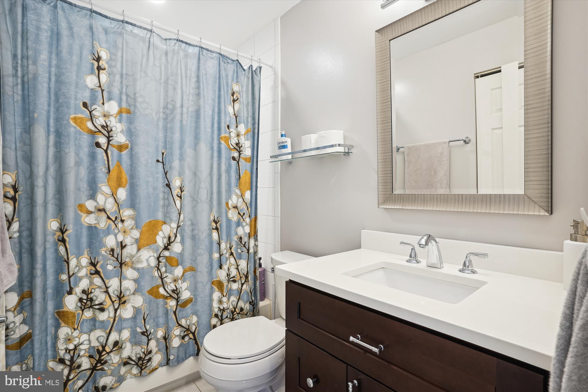 7436 COLLINS MEADE