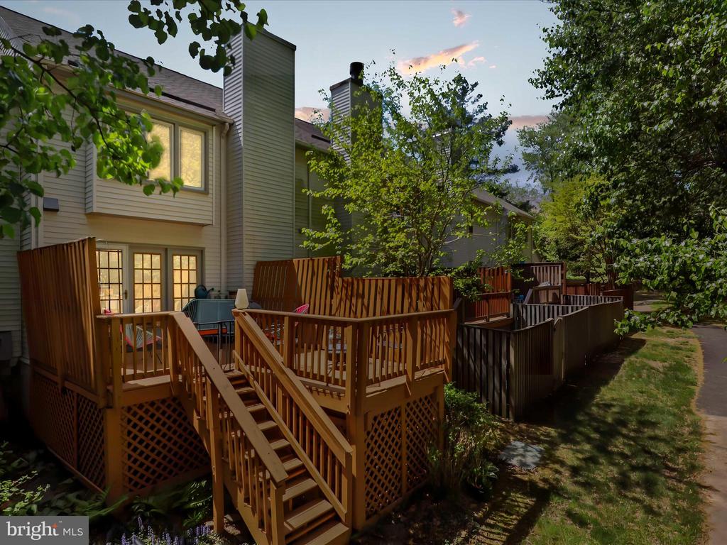 12516 FANLEAF COURT