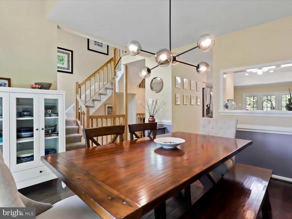 12516 FANLEAF COURT