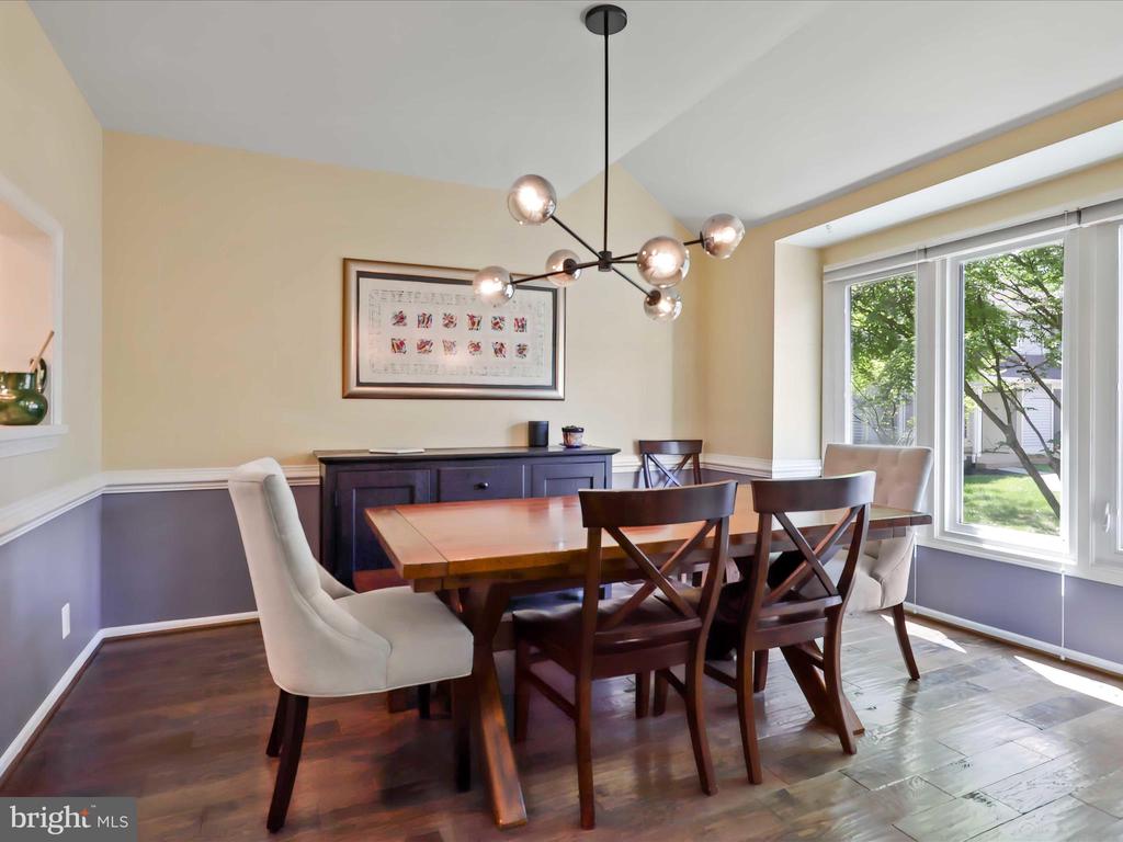 12516 FANLEAF COURT