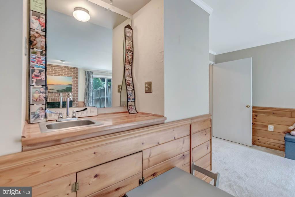 2883 SUTTON OAKS LANE