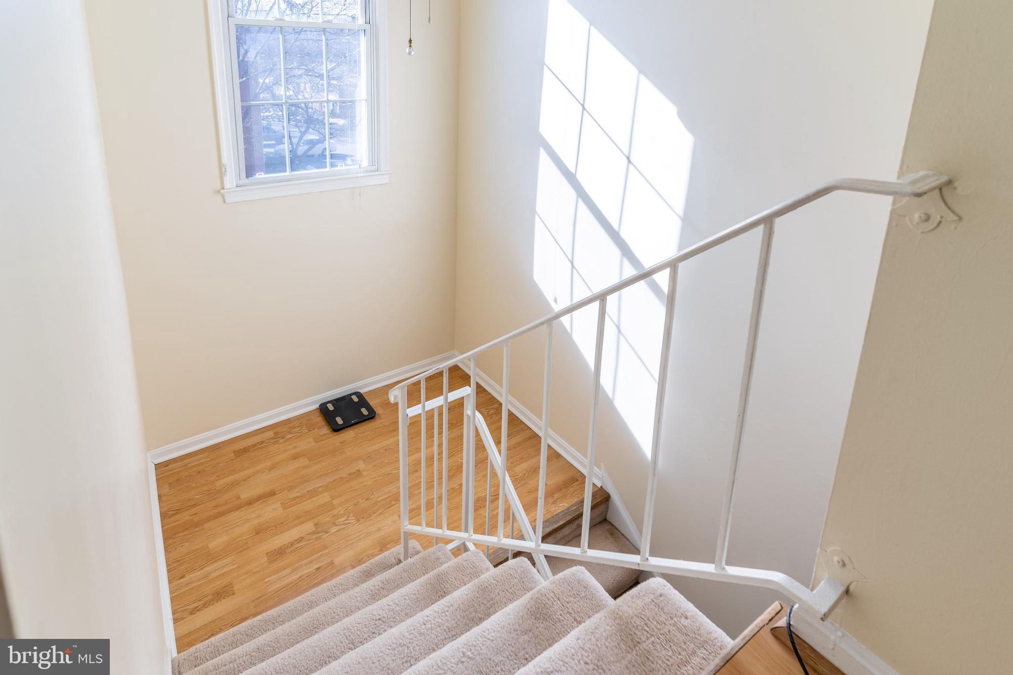 8031 SLEEPY VIEW LANE