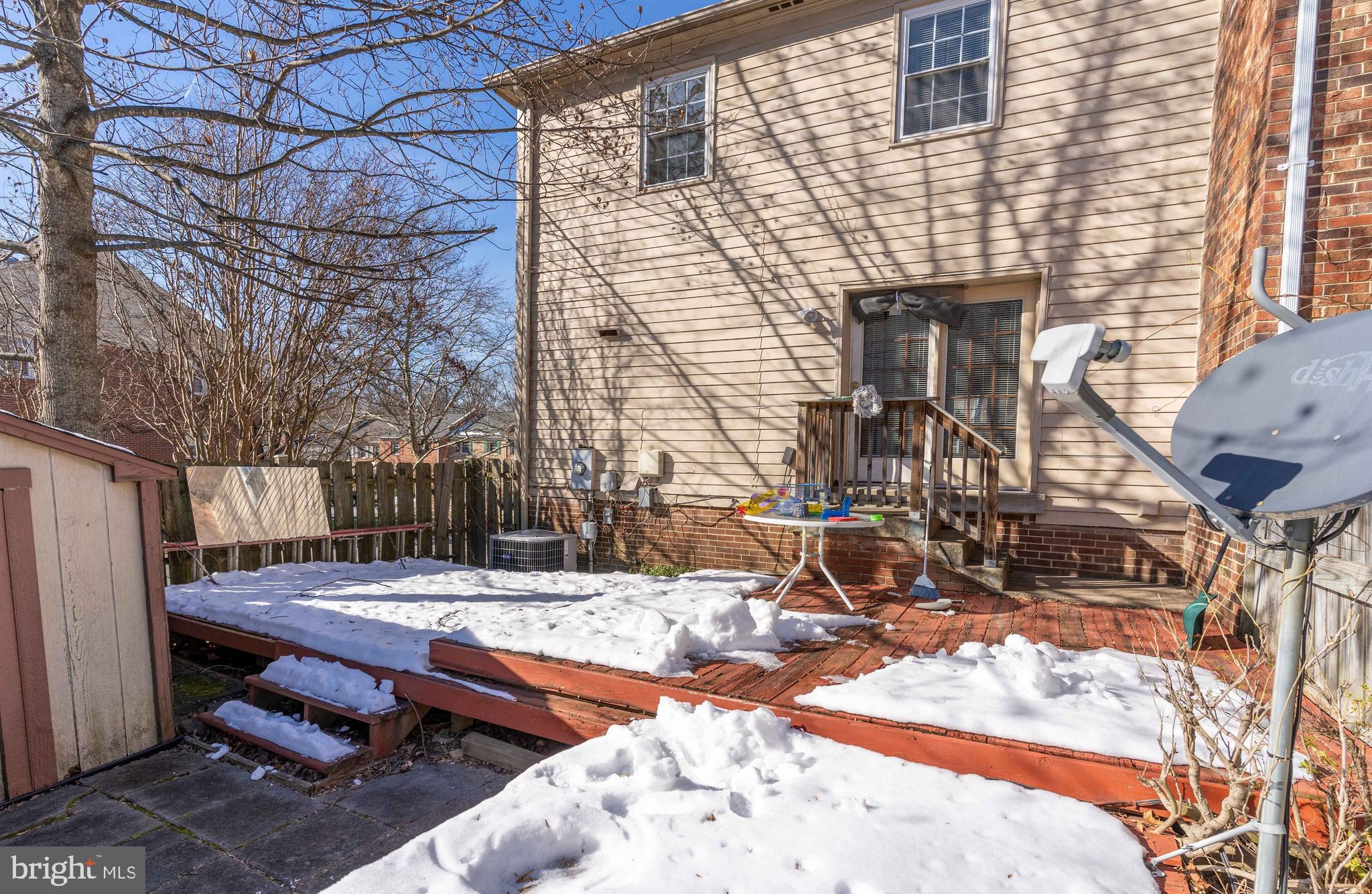 8031 SLEEPY VIEW LANE