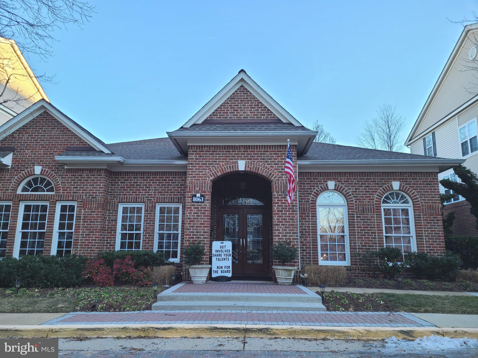 3009 NICOSH CIRCLE 4303