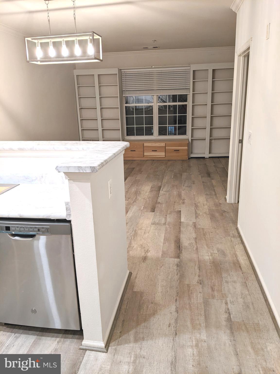 3009 NICOSH CIRCLE 4303